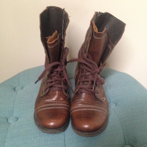 Steve Madden military boots