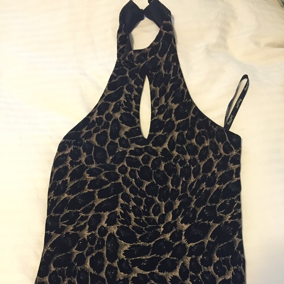 Joseph Ribkoff leopard print halter