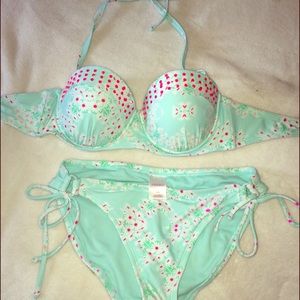 Super cute Xhilaration Bikini!!!
