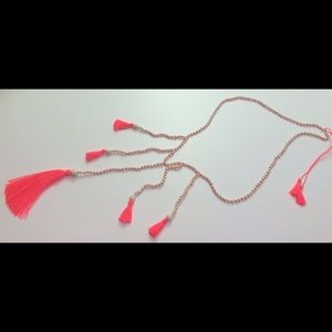 Boho style tassel necklace!