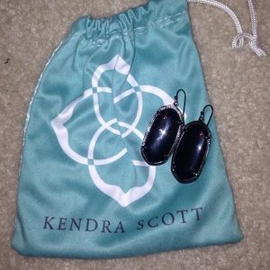 Kendra Scott Elle Gunmetal Earrings in Black