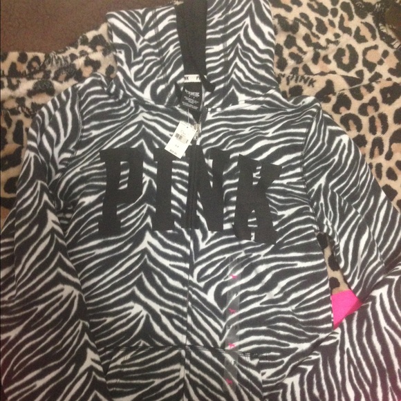 VS Pink hoodie bundle