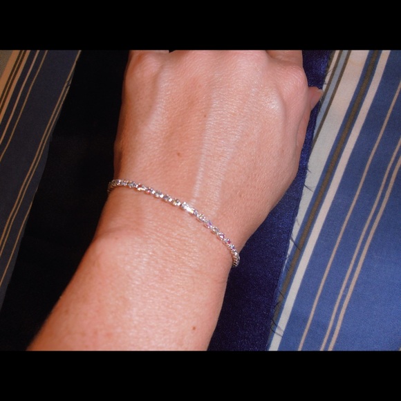 7" Petite crystal bracelet