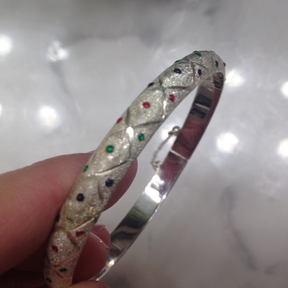 ✨ Sterling Silver Bangle Bracelet