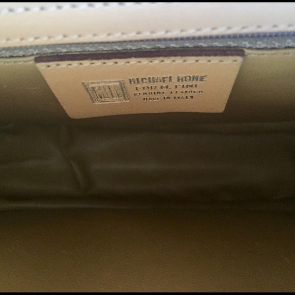 Michael Rome Fine Genuine Leather Purse - Picture 3 of 4
