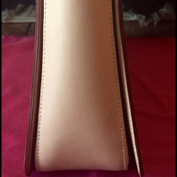 Michael Rome Fine Genuine Leather Purse - Picture 4 of 4