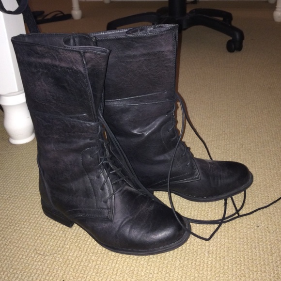 Urban Outffiters black boots