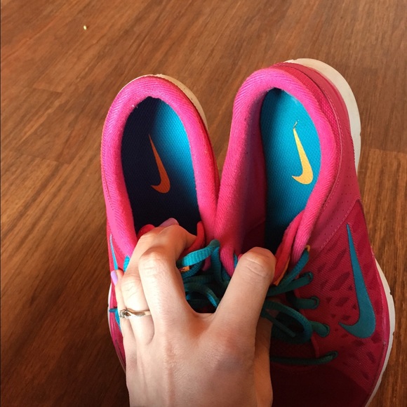 SOLD - Picture 3 of 4