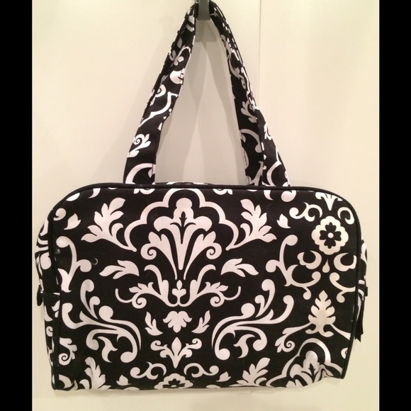 Thirty One cosmetic case