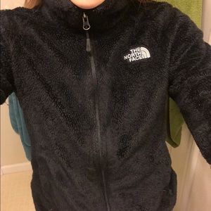 Black fuzzy northface s