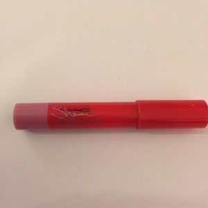Mac limited edition lipstick cherry Osborne