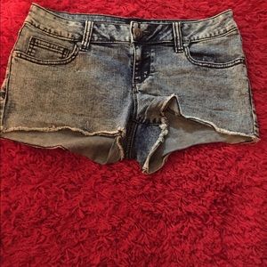 Decree Shorts