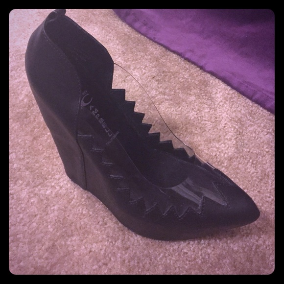 Jeffrey Campbell Wedge Size 8