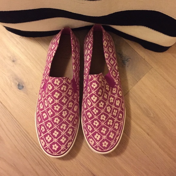 Brand New, never been worn Tory Burch shoes.