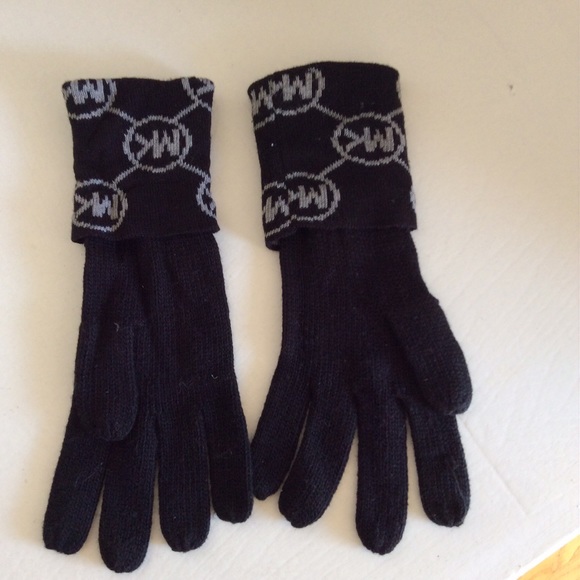 Michael Kors Accessories - Micheal kors gloves