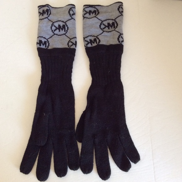 Micheal kors gloves - Picture 2 of 2
