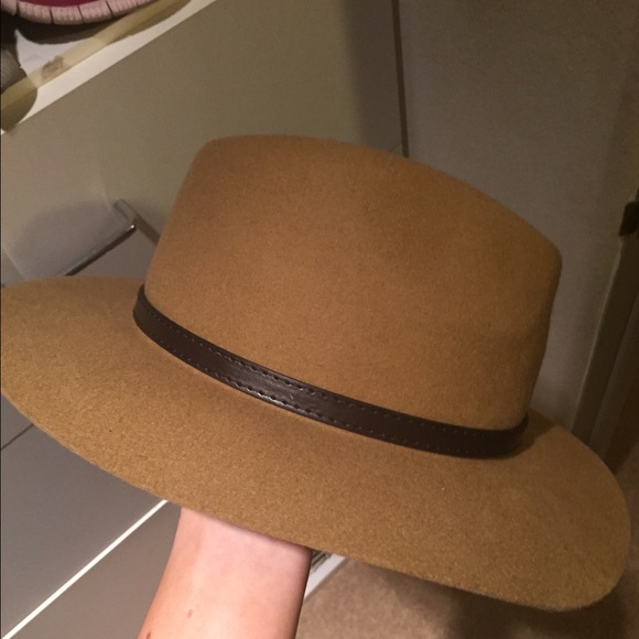 Brown tan hat