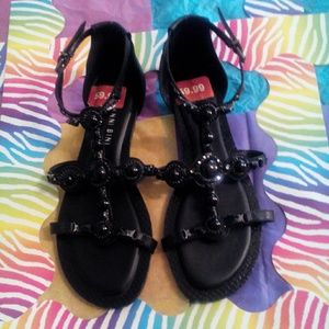 **BRAND NEW** Black Gianni Bini Gladiator Sandals