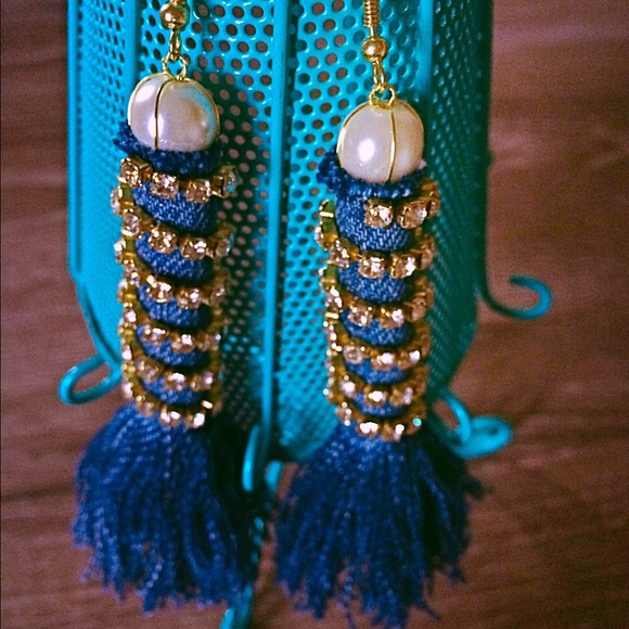 Denim Flashback Earrings ! - Picture 4 of 4