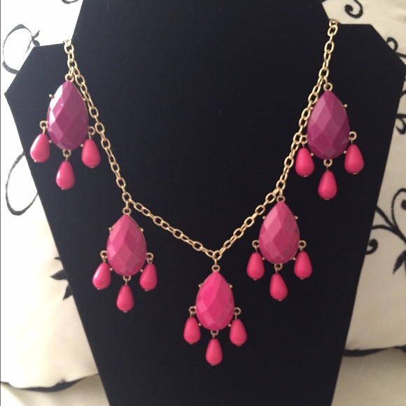 Two toned dark and pale pink necklace - Picture 1 of 1