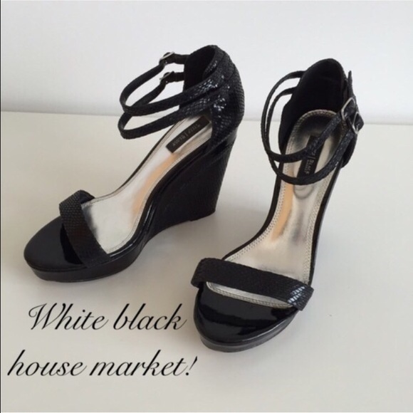 SOLD!! Beautiful high heels!