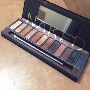 Naked Pallet