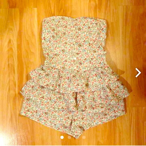❤️SOLD❤️Forever 21 Romper