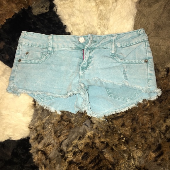 Almost famous shorts