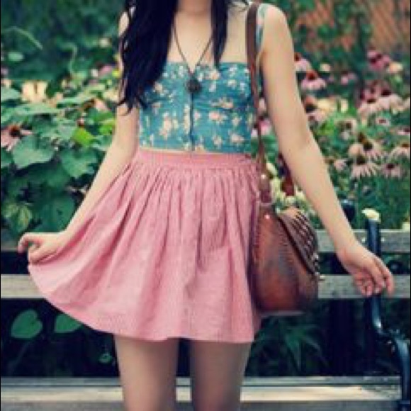 American Apparel white/red gingham skirt