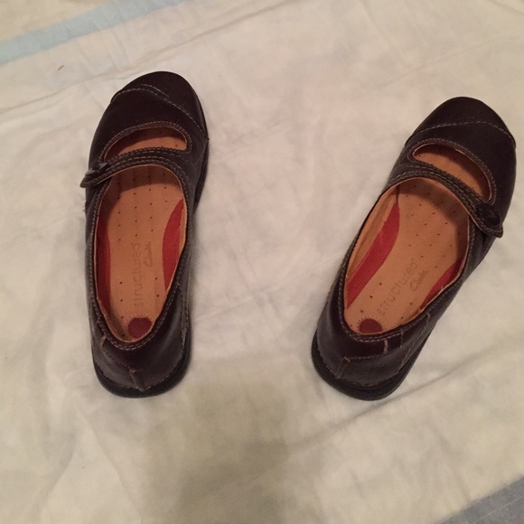Structured Clarks