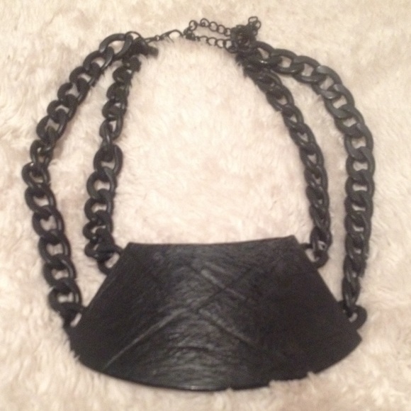 Nasty Gal Matte Black Necklace