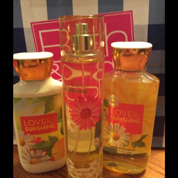 **SOLD!! Bath & Body Works