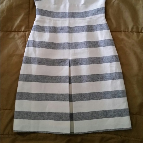 Banana Republic Stripe Basket Weave Dress - Picture 2 of 4