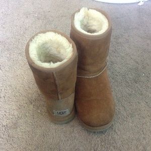 UGGs