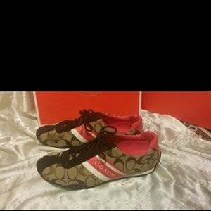 Brown and hot pink coach shoes. New worn onlyo
