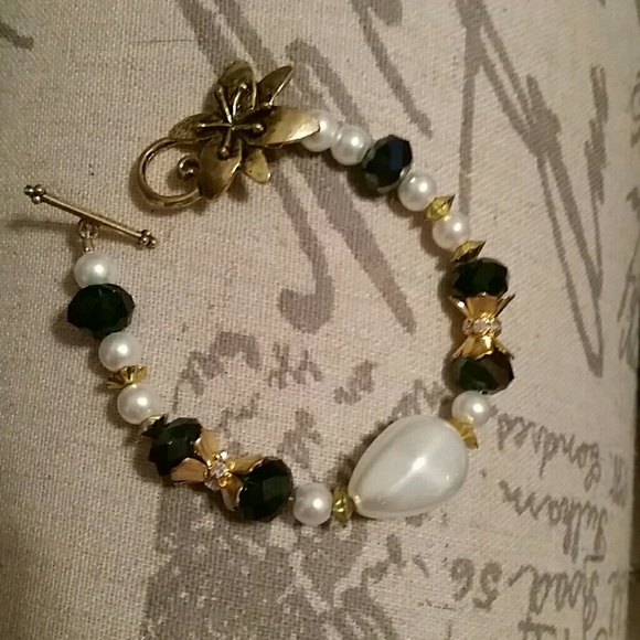 Fashion bracelet (handmade) - Picture 1 of 3
