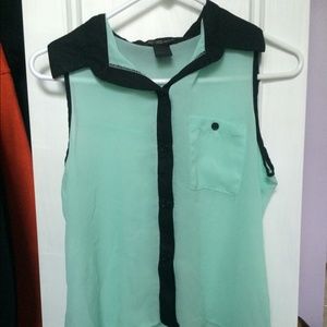 cute spring/summery button up