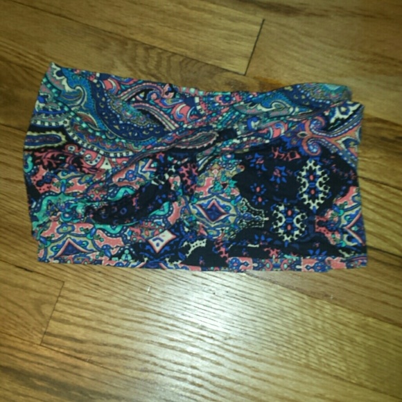 Beautiful bandaeu top