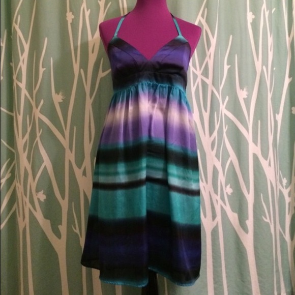H&M Halter dress 🌷