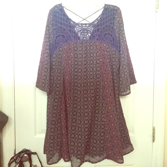 SOLD!! Bohemian printed dress with neckline detail