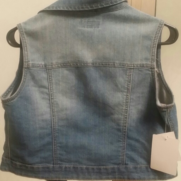 Jean Jacket - Picture 2 of 3