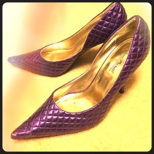 Purple Pumps