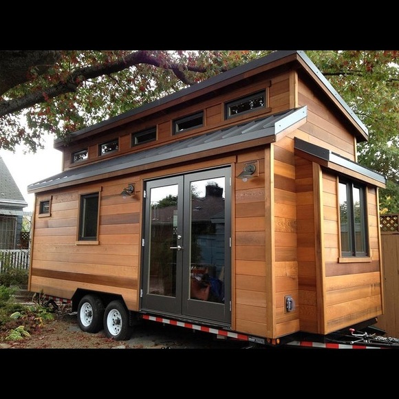 Why You Should Shop My Closet.. - Picture 3 of 4