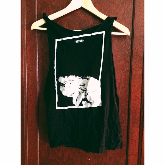 HRVRD Muscle Tee