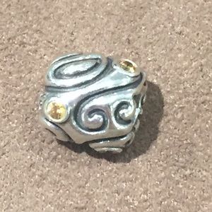 Honey daydream pandora charm