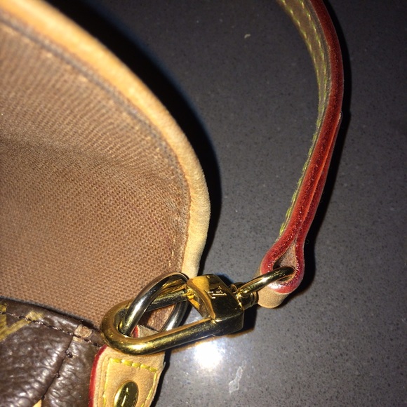 🚫SOLD🚫Authentic Louis Vuitton Strap - Picture 2 of 2
