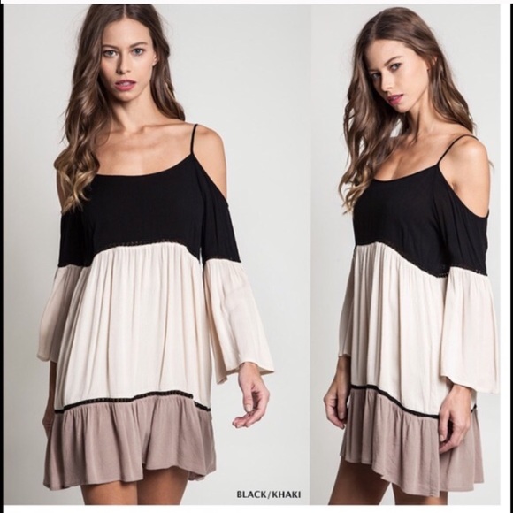 ♦️SOLD ON DIFF SITE♦️Full SwingCold Shoulder Dress - Picture 1 of 1