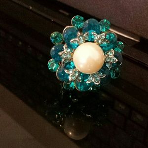 Turquoise flower ring