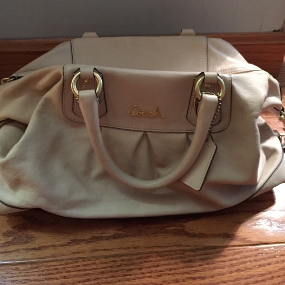 Coach Handbags - Coach bag