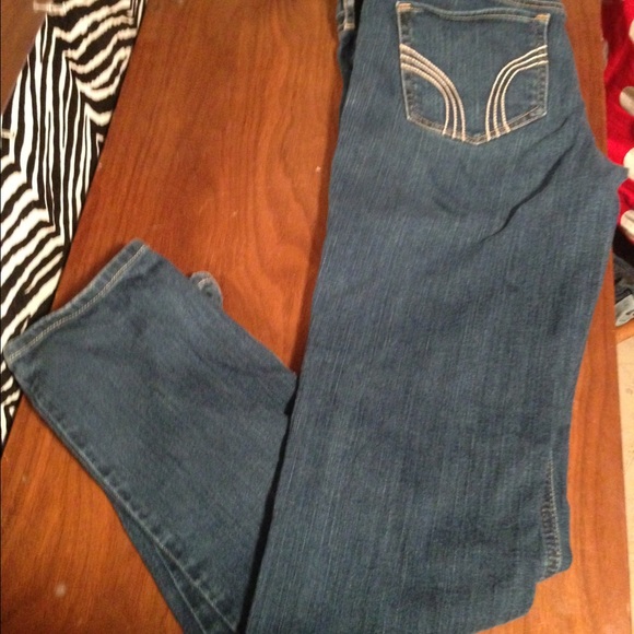 Hollister skinny jeans